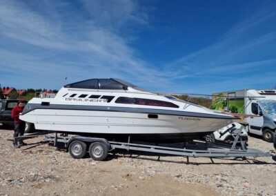 Fully restored 2003 Bayliner V6